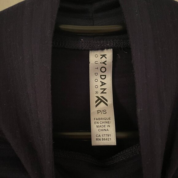 KYODAN Navy Blue Mock Neck Workout Long Sleeve Top - Picture 3 of 3